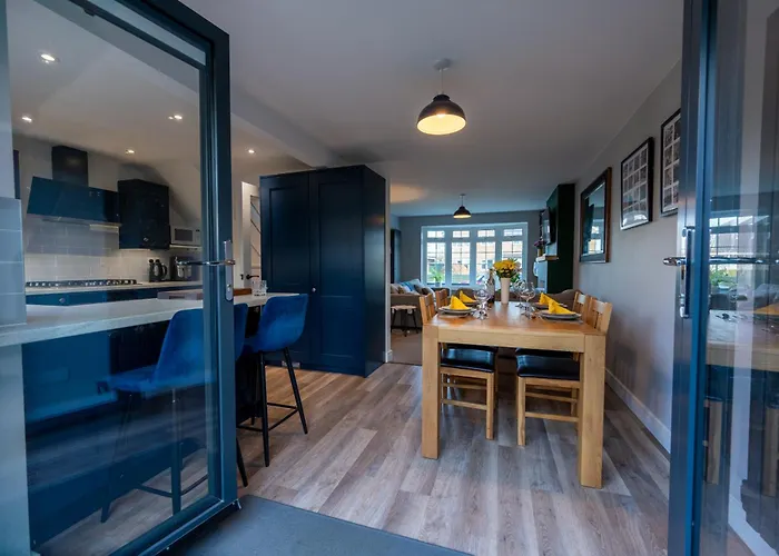 2 Bed In Quiet Suburb *